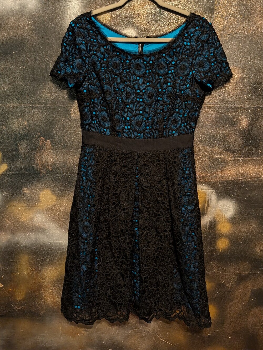 Elie Tahari Black Lace Midi Dress with Teal Lining